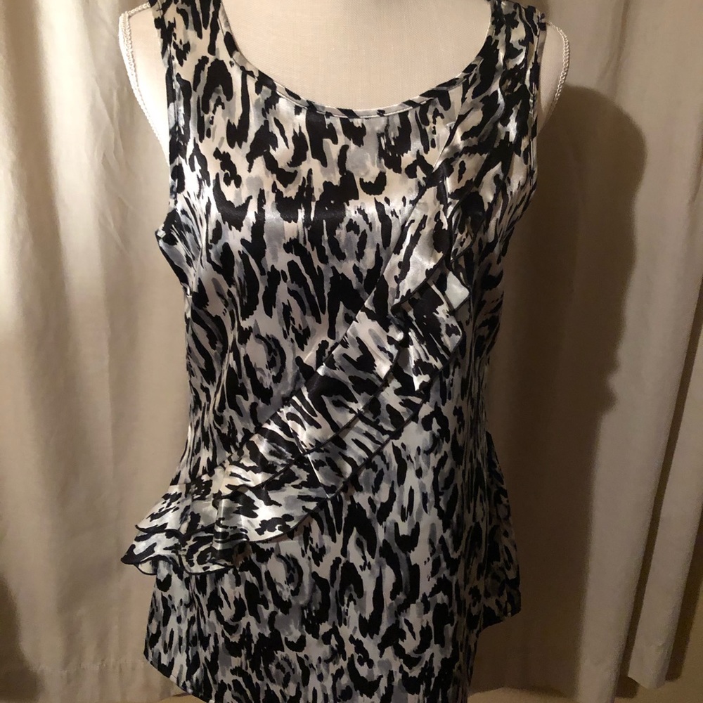 Maurices Tank Top/Shirt